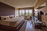 Deluxe Room, 1 King Bed