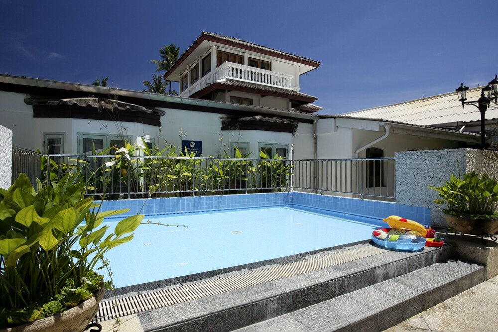 Childrens Pool