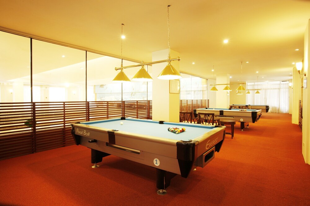 Billiards, Phuket Graceland Resort And Spa