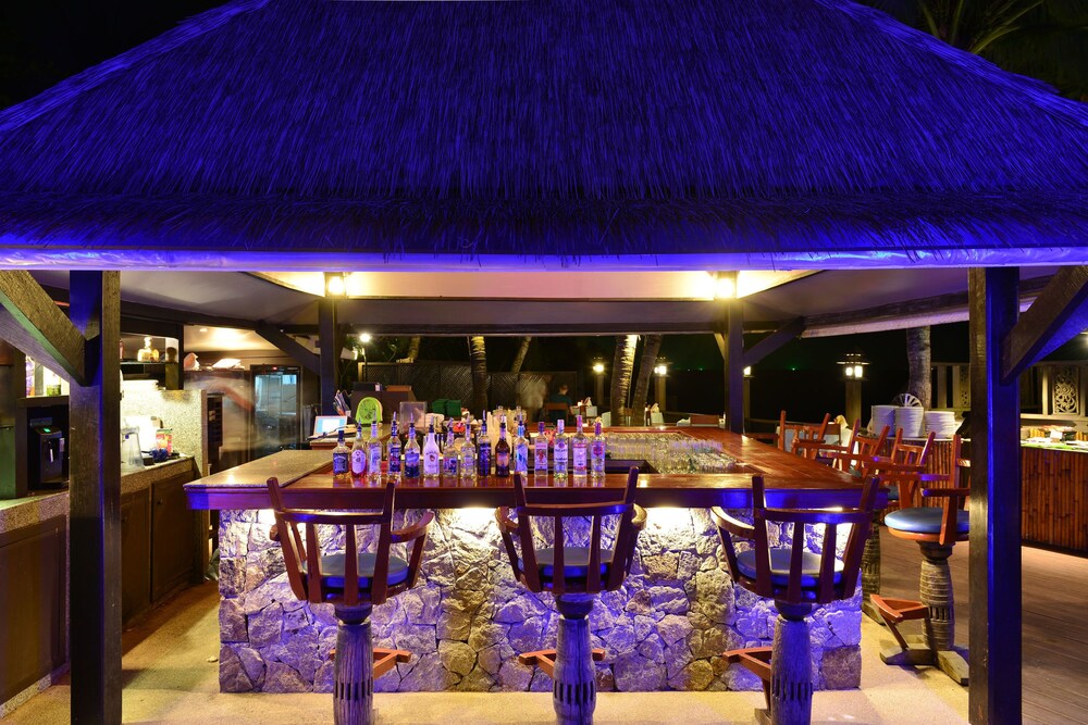 Hotel Bar