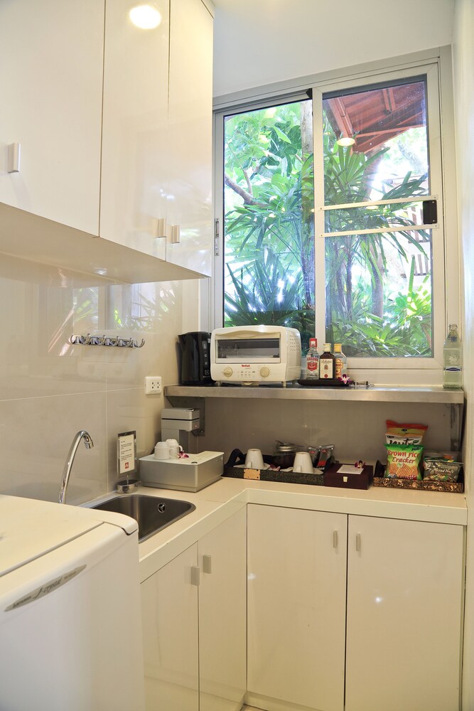 In-Room Kitchen