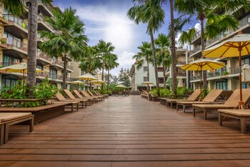 Sundeck