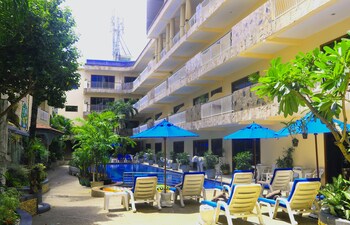 Sundeck