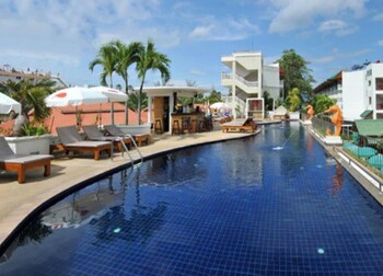 Poolside Bar