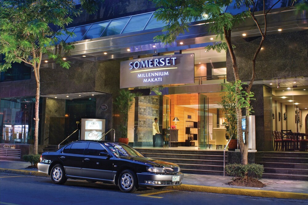 Hotel Front - Evening/Night
