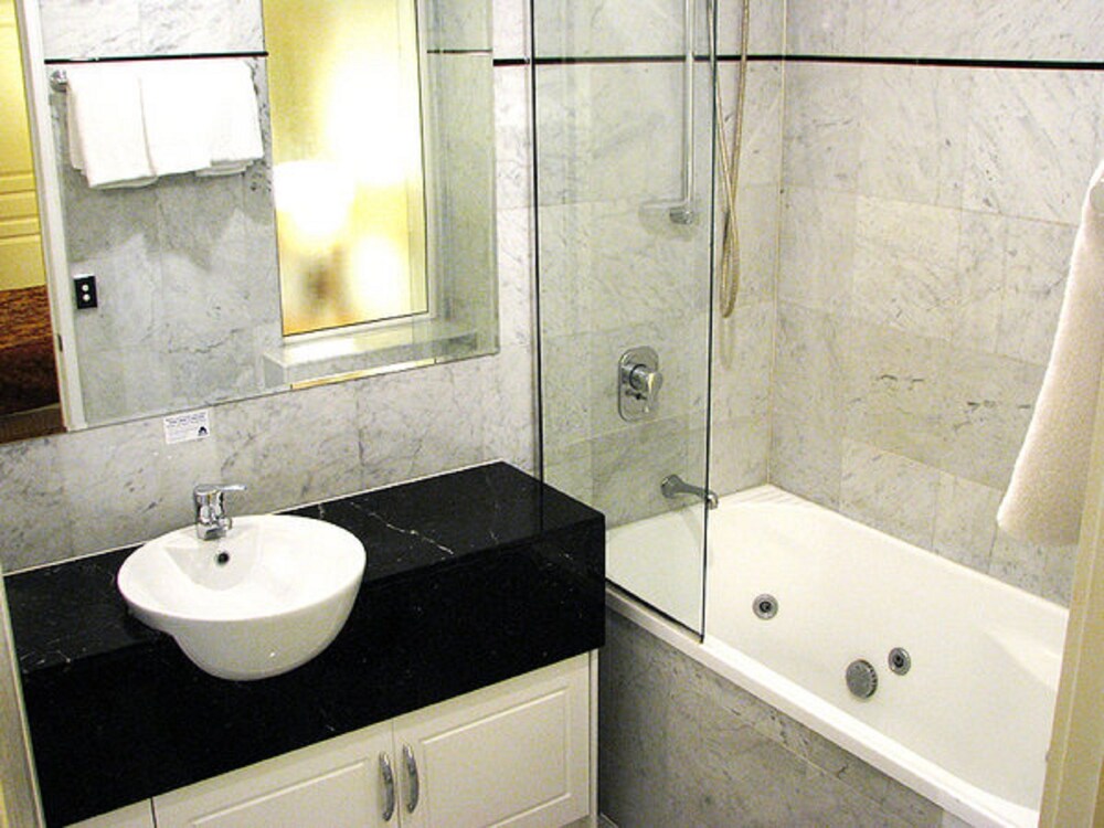 Standard Apartment, 1 Bedroom - Bathroom