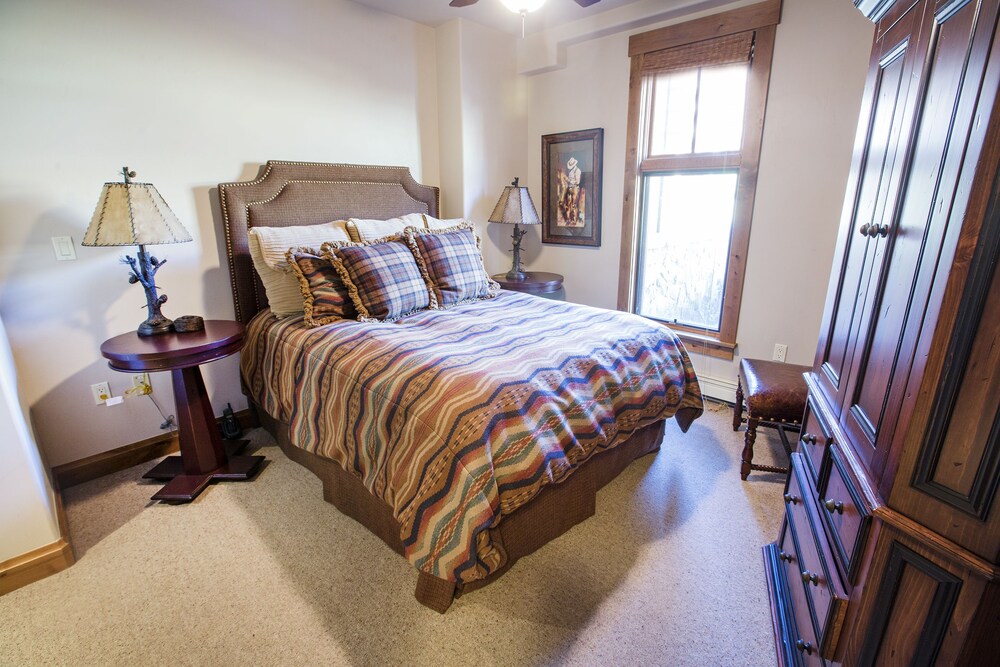 Condo, 3 Bedrooms (C103) - Guestroom