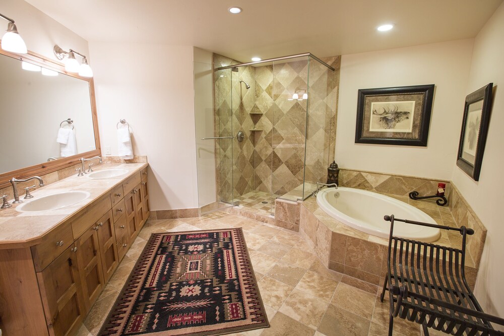 Condo, 3 Bedrooms (A306 ) - Bathroom