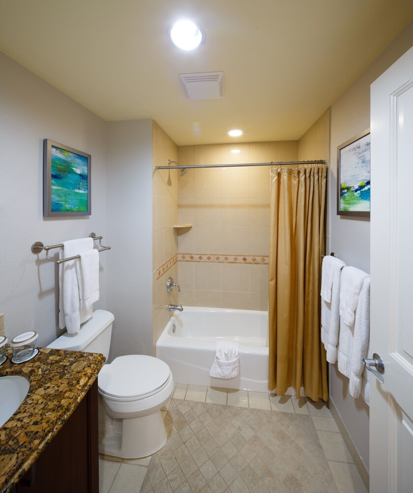 Bathroom, Naples Bay Resort & Marina