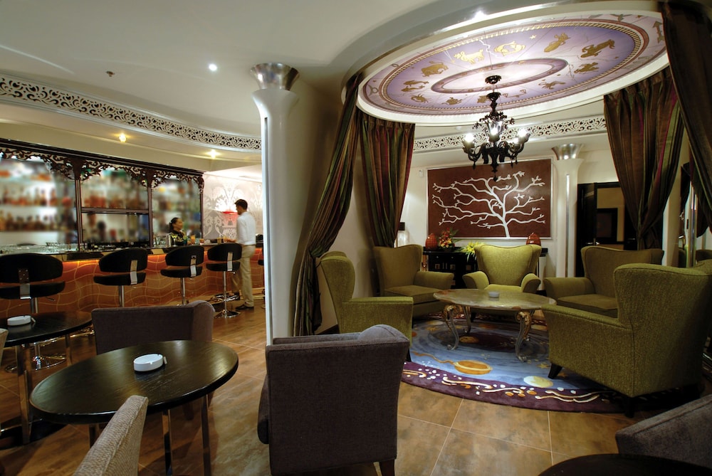 Hotel Lounge