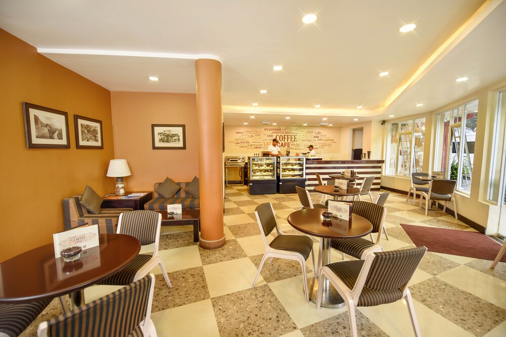 Coffee Shop