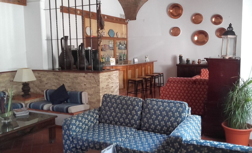 Hotel Lounge