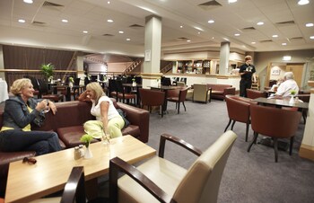 Food Court