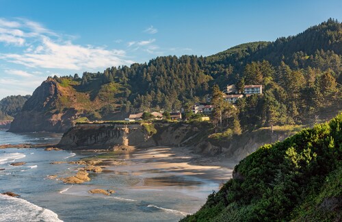 Inn at Otter Crest