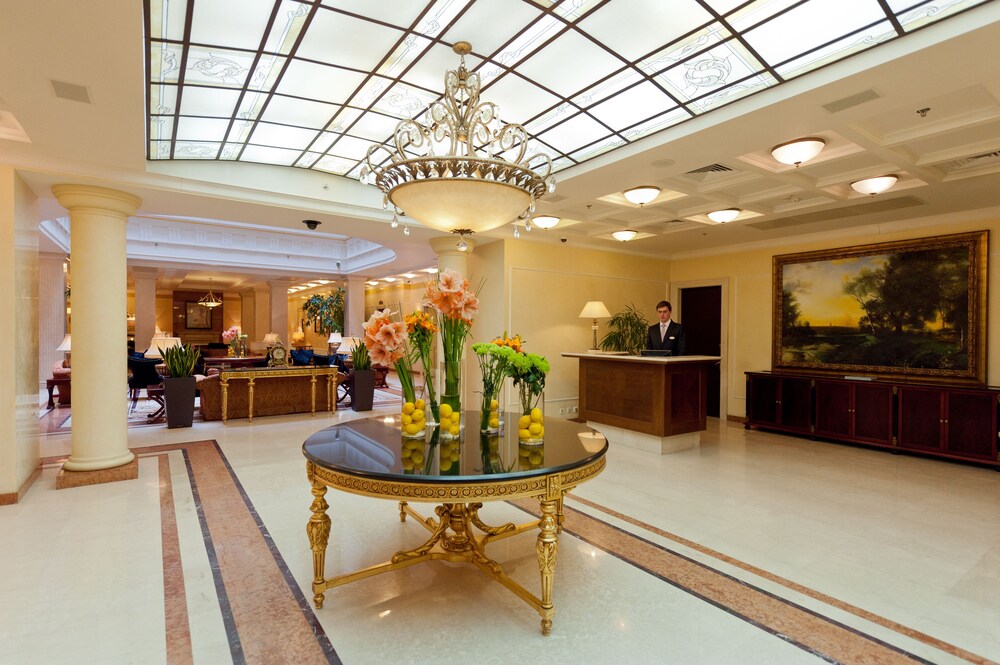 Concierge Desk
