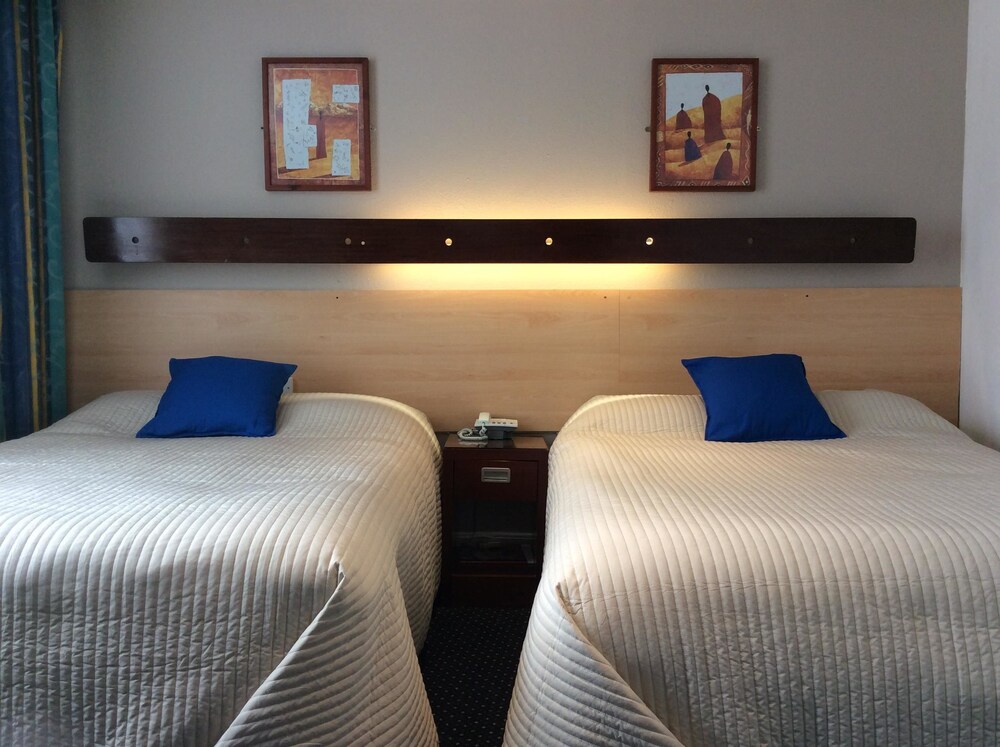 Guestroom