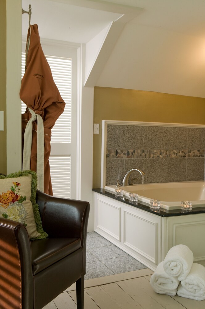In-Room Amenity