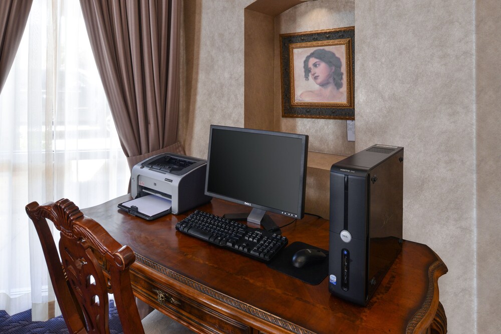 In-Room Business Center