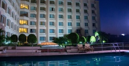Exercise/Lap Pool