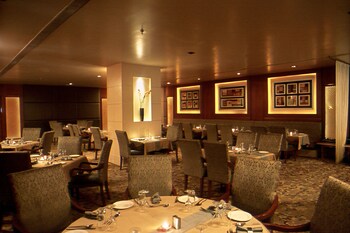 Family Dining