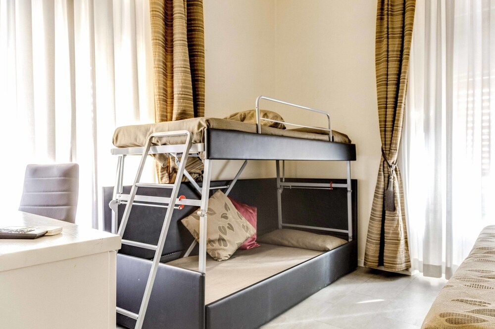 Childrens Theme Room