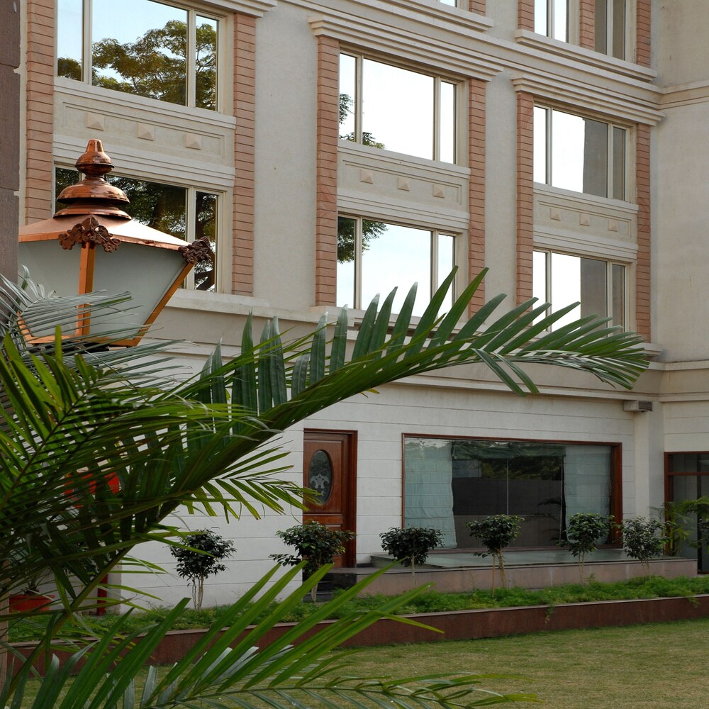Hotel Front