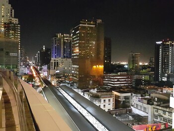 Hotel Front - Evening/Night