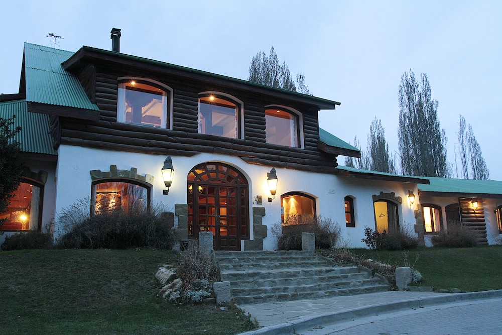 Hotel Front - Evening/Night