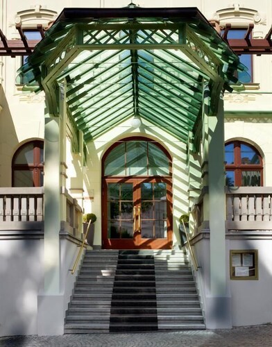 Hotel Front