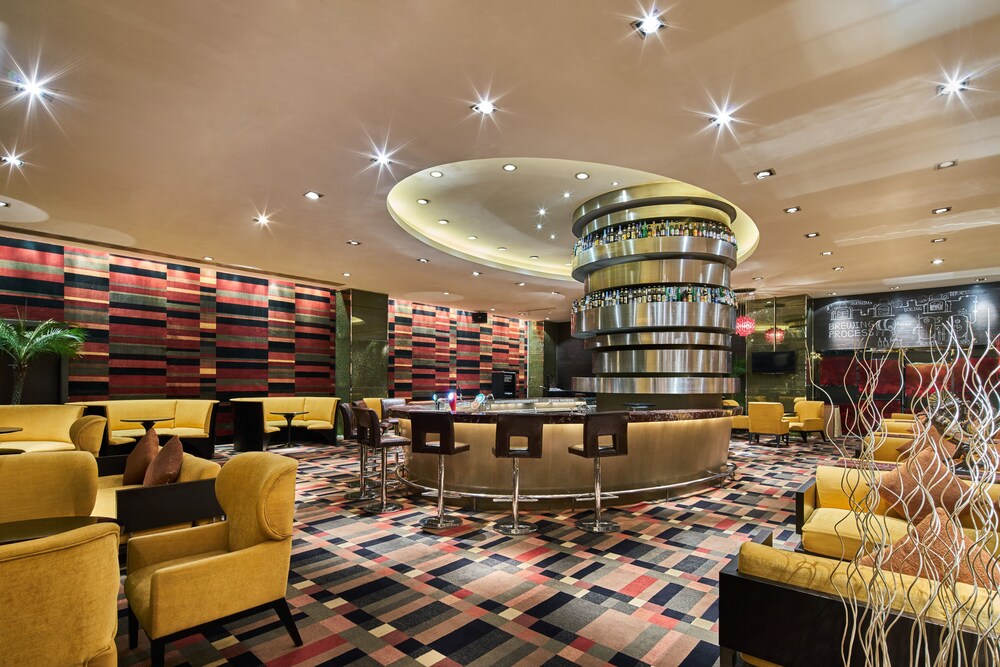 Hotel Bar