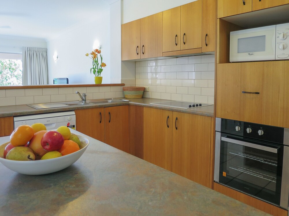 Suite, 2 Bedrooms - In-Room Kitchen
