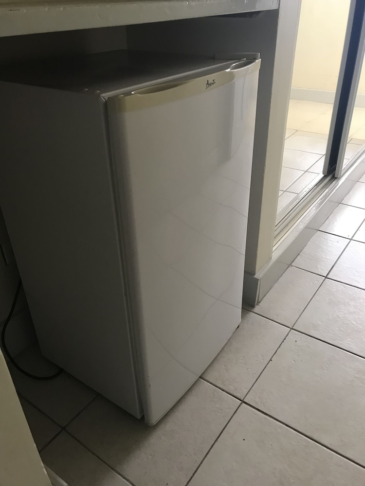 Mini-Refrigerator