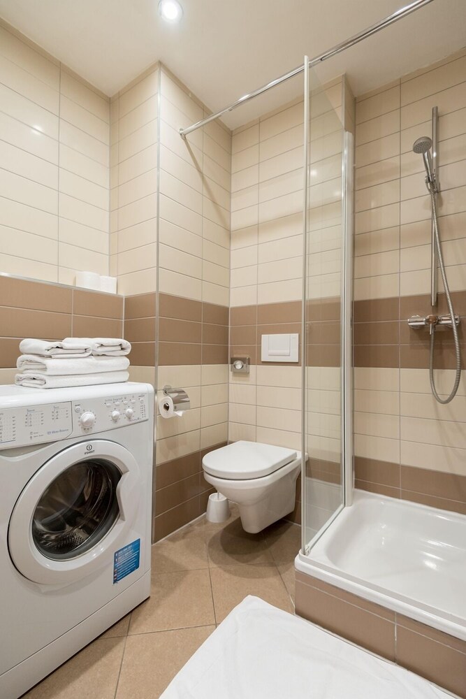Standard Apartment, 2 Double Beds - Bathroom