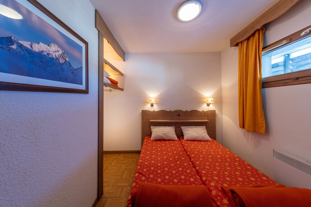 One Bedroom Apartment (for 6) - Guestroom