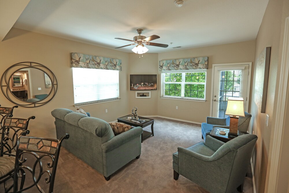 One Bedroom Condo - Living Room