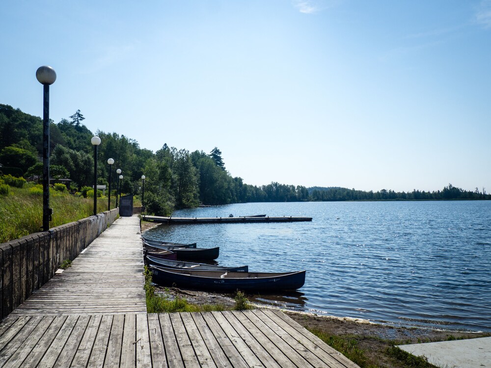 Dock