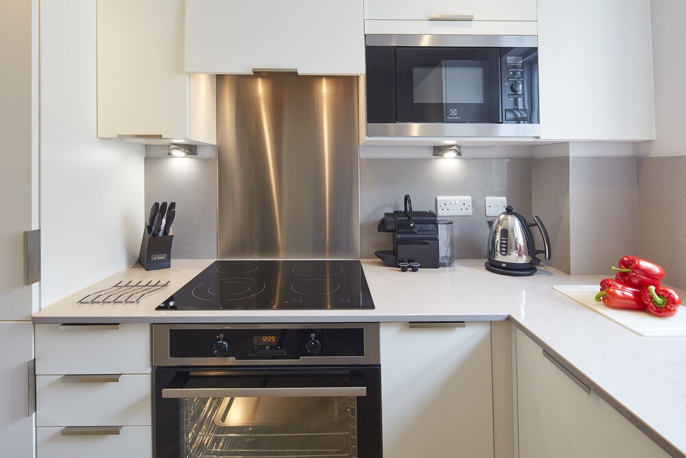 Club Apartment, 1 Bedroom, Kitchen - In-Room Kitchen