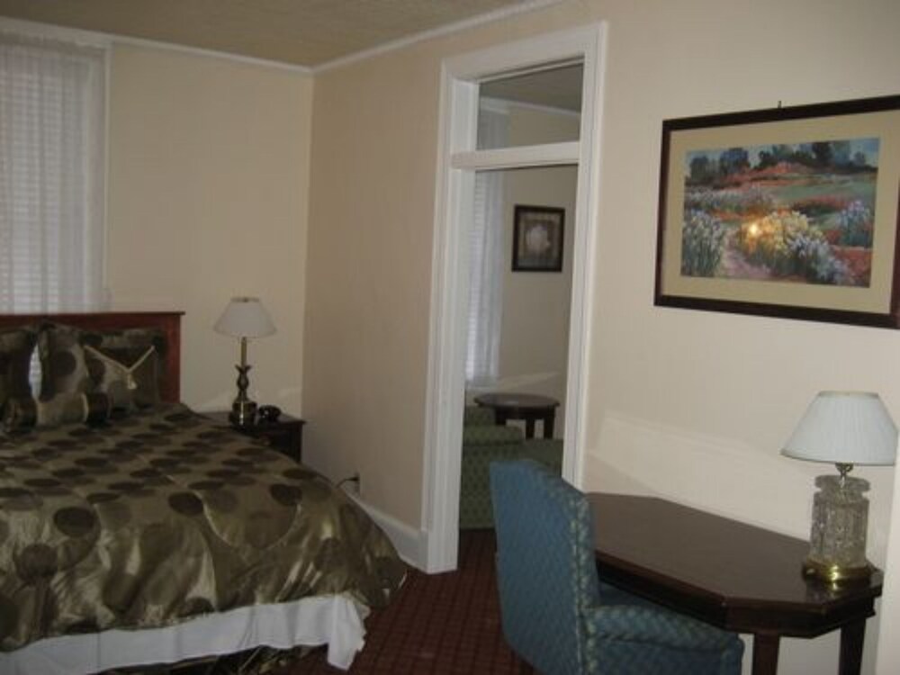 Guestroom