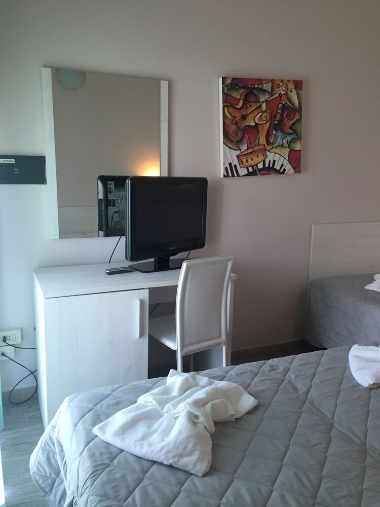 Guestroom