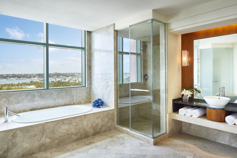 Bathroom, The Cove at Atlantis