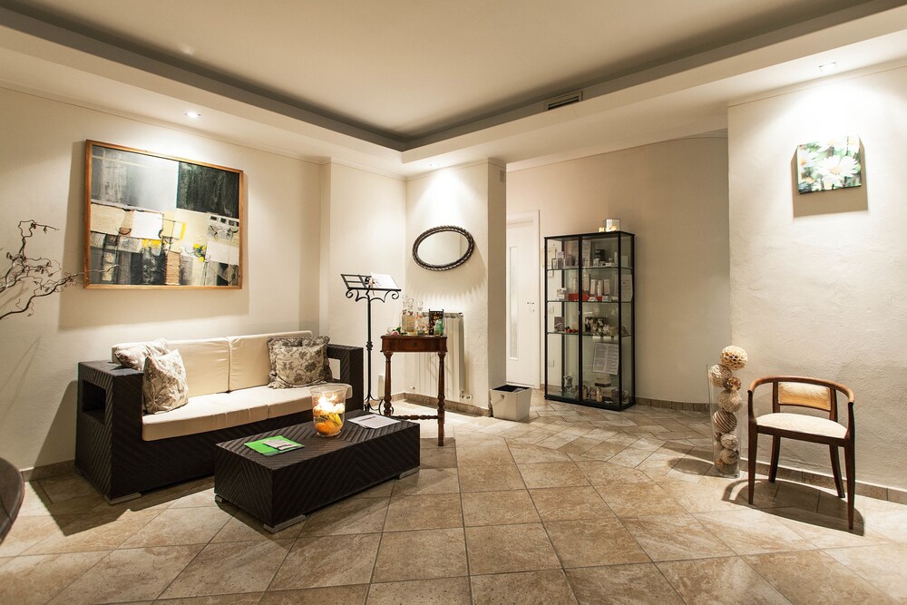 Spa Reception