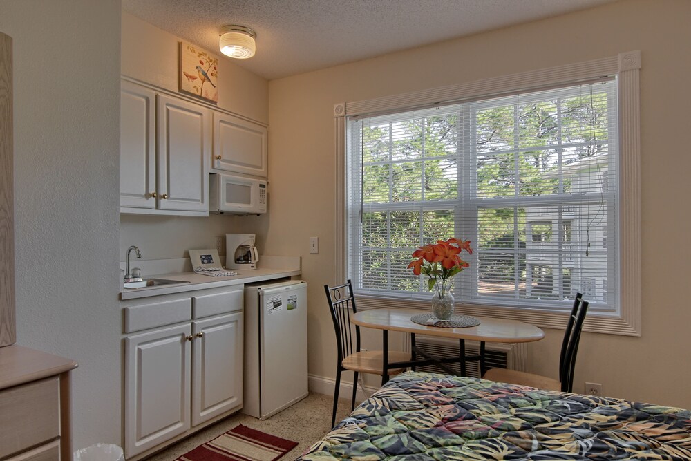 In-Room Kitchen
