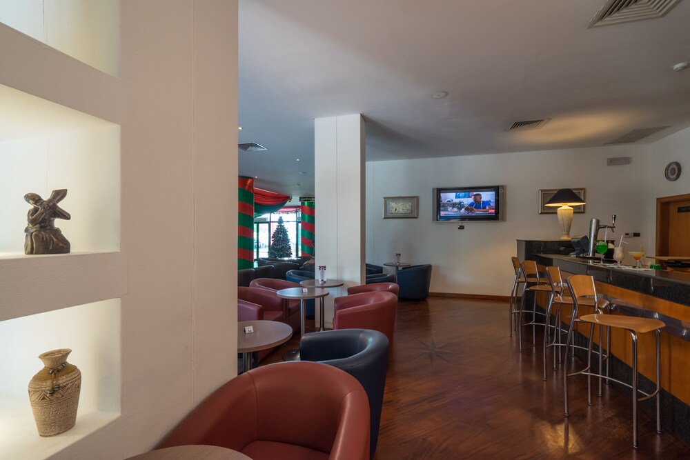Hotel Bar