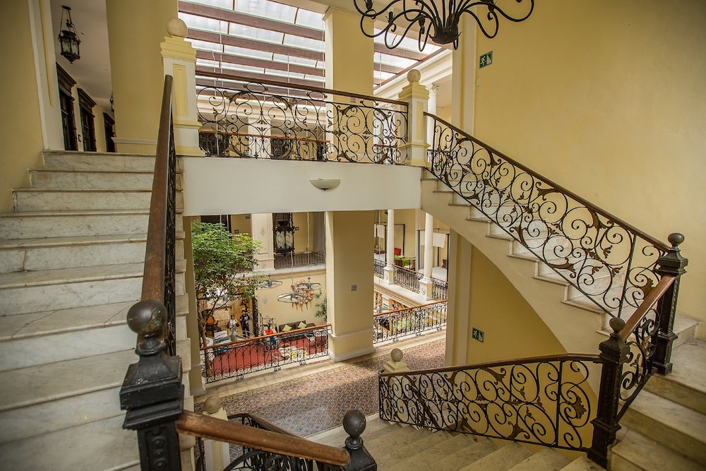 Courtyard View
