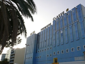 Hotel Front