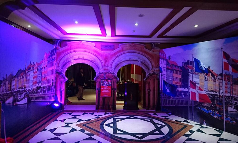 Hotel Bar