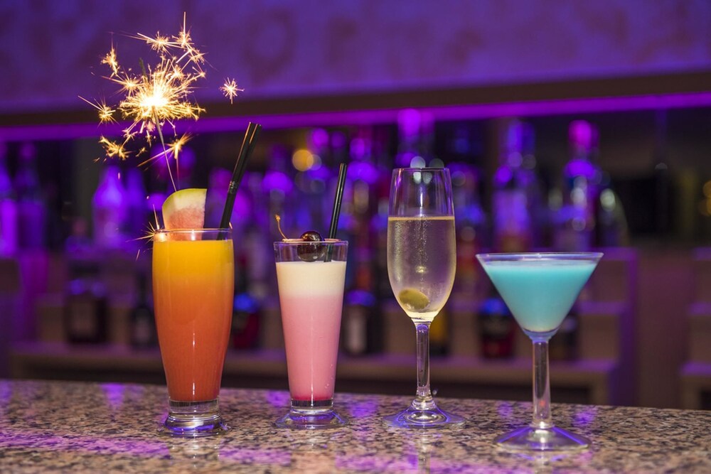 Hotel Bar