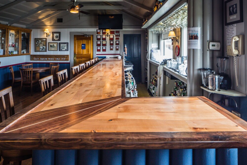 Hotel Bar