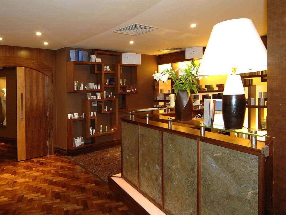 Spa Reception