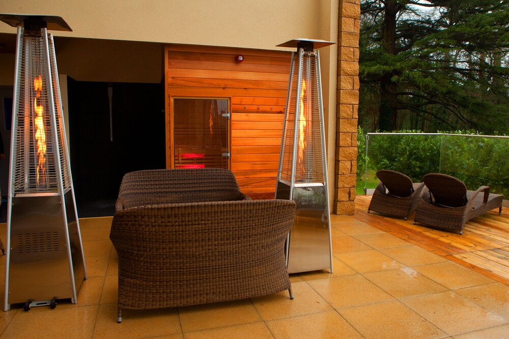 Sundeck